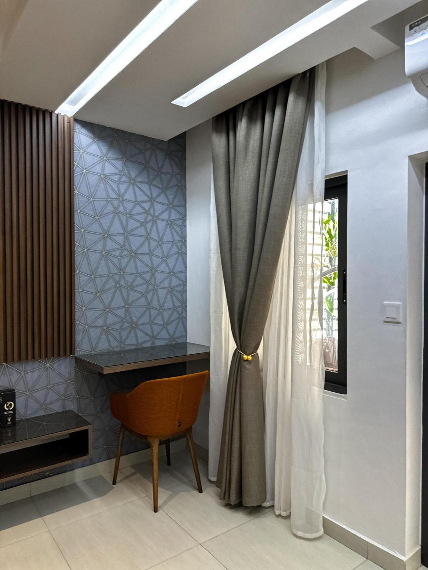 Klik Klak Appart Hotel Cotonú Exterior foto