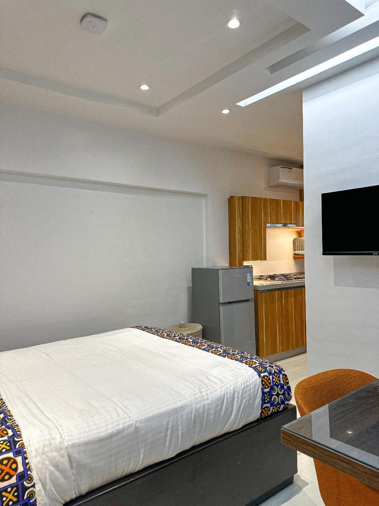 Klik Klak Appart Hotel Cotonú Exterior foto